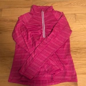 90 Degree half zip pull over